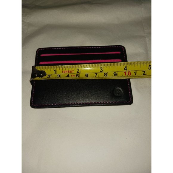 NWOT! Cute ID/CC Wallet - Picture 6 of 7